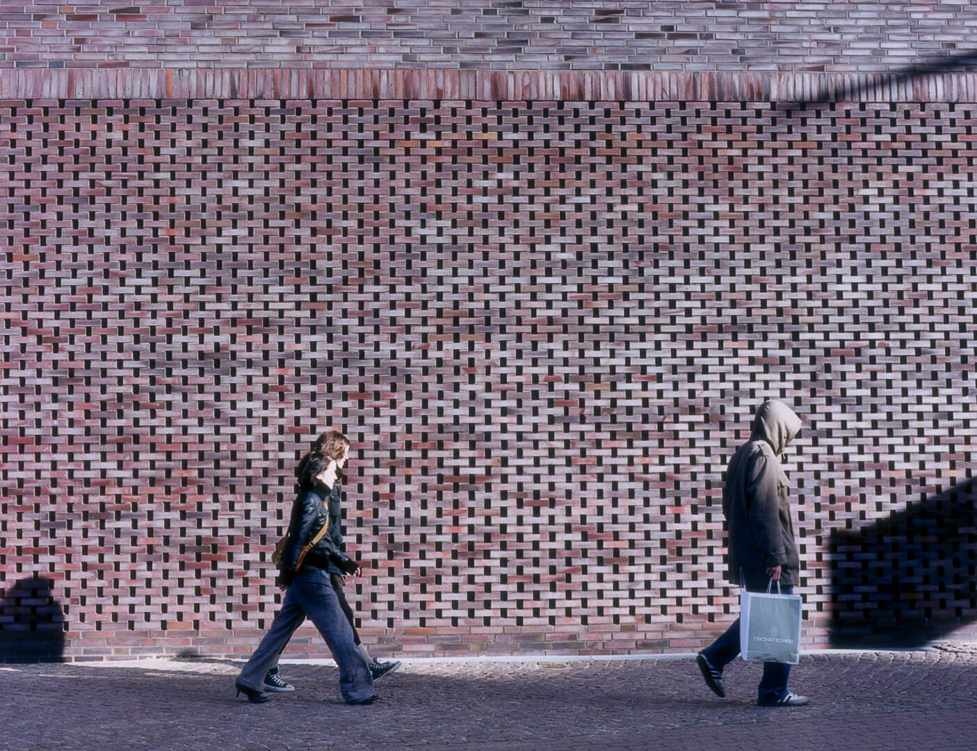 <em>Untitled,</em> 2008, analogue C-Print, 123 x 160 cm